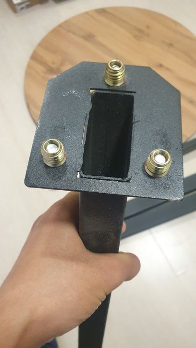 Стол кухонный, Д=90