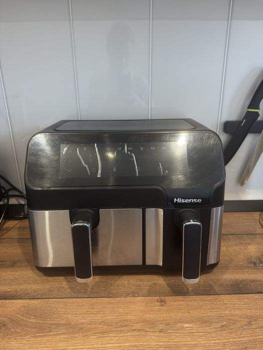 Friteuza cu aer cald hisense