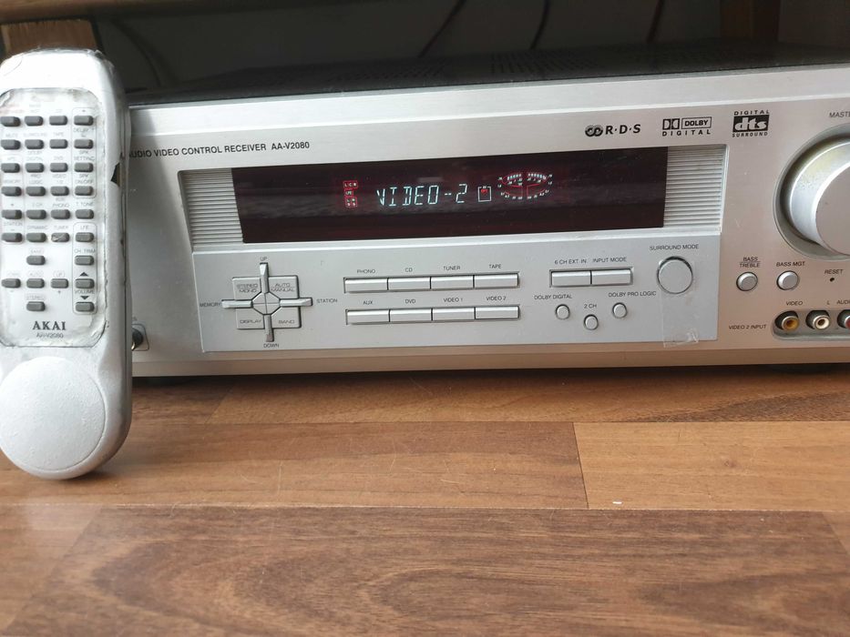 Ofer spre vanzare din colectia proprie, echipame audio, de la 300 lei