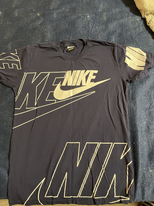 Тениска на Nike чисто нова!