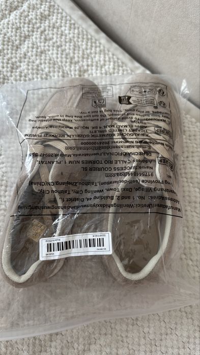 Продам кроссовки