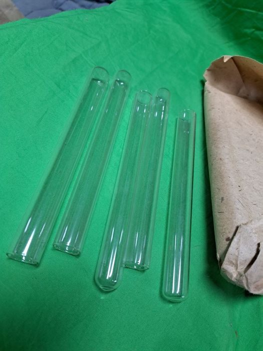 Пробирки 20, 15, 12 и 6 см длина