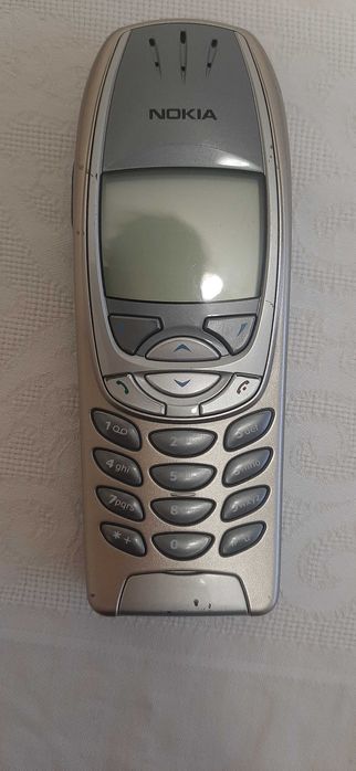 NOKIA 6310i 4 броя телефони