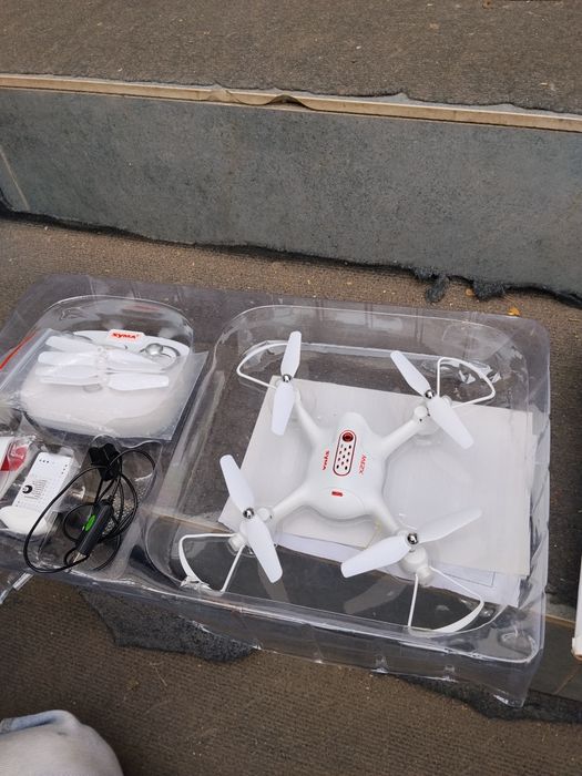 Продам Дрон X23w