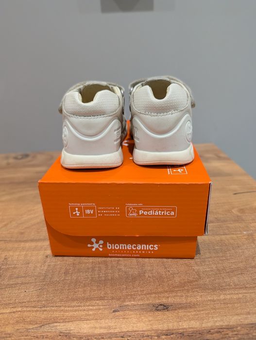 Сандали Biomecanics 21 номер