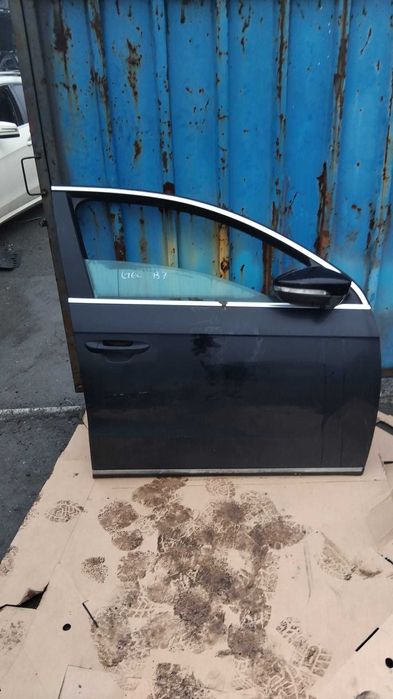 Usa dreapta fata/spate Volkswagen Passat B7 an 2010