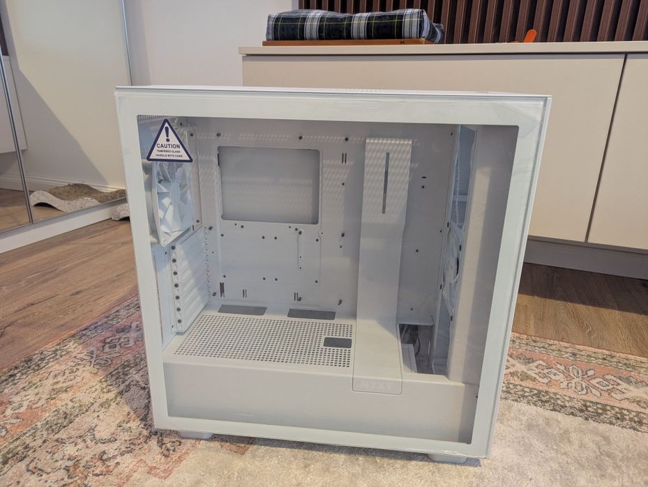 Carcasa PC NZXT H7 flow 2022