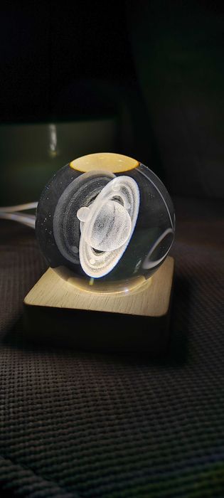 3D нощна лампа космос-Сатурн и нейните луни