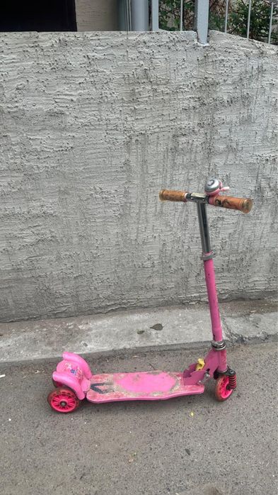 Продам детский велосипед и самокад