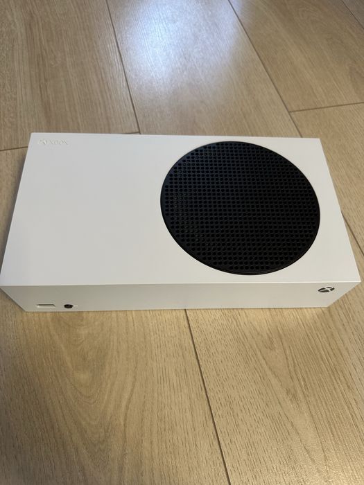 Vand Xbox Series S - 512 Gb