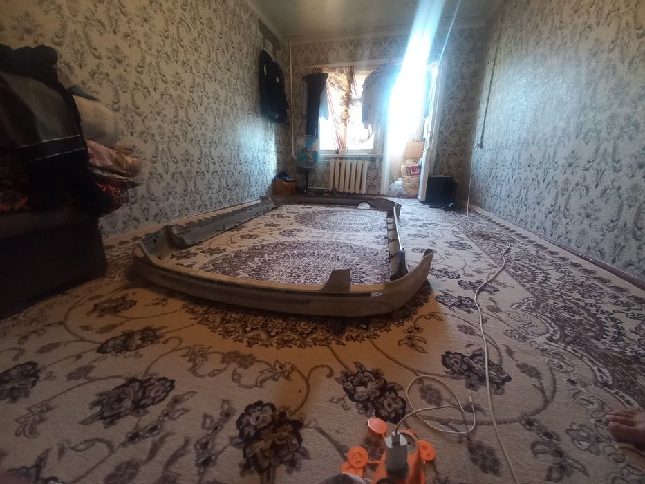 Spoller karniz lasettiga