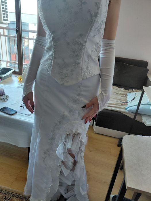 Булченски тоалет от 2части и ръкавици