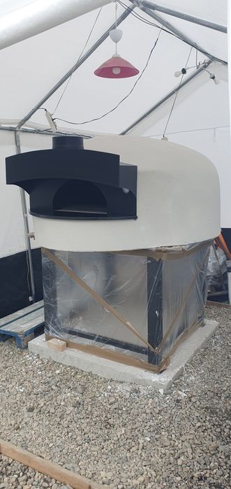 Cuptor mobil  pizza pâine sau alte preparate