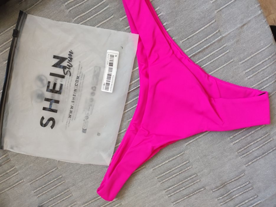 Бански костюм и долнища на бански