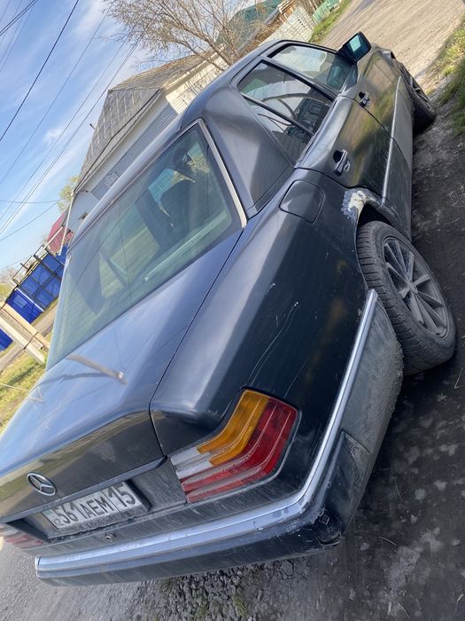 Продам мерседес Е 230