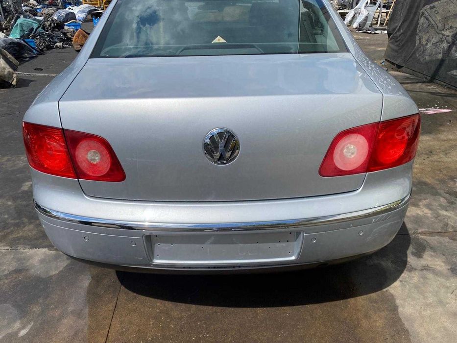 dezmembrez vw Phaeton 3.0 tdi Euro 5/usa fata phaeton/faruri phaeton