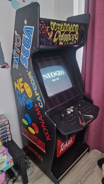 Arcade Cabinet Custom cu CRT 21" + Neo Geo MV1FZ Original + The King of Fighters '94 Original