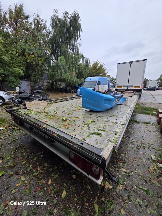 Vând remorca wecom 2013