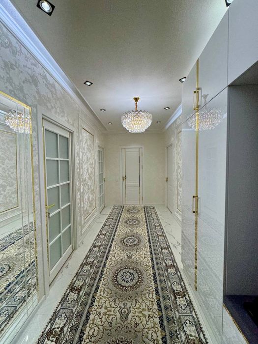 ПРОДАЁТСЯ 3-комнатная квартира (студия)