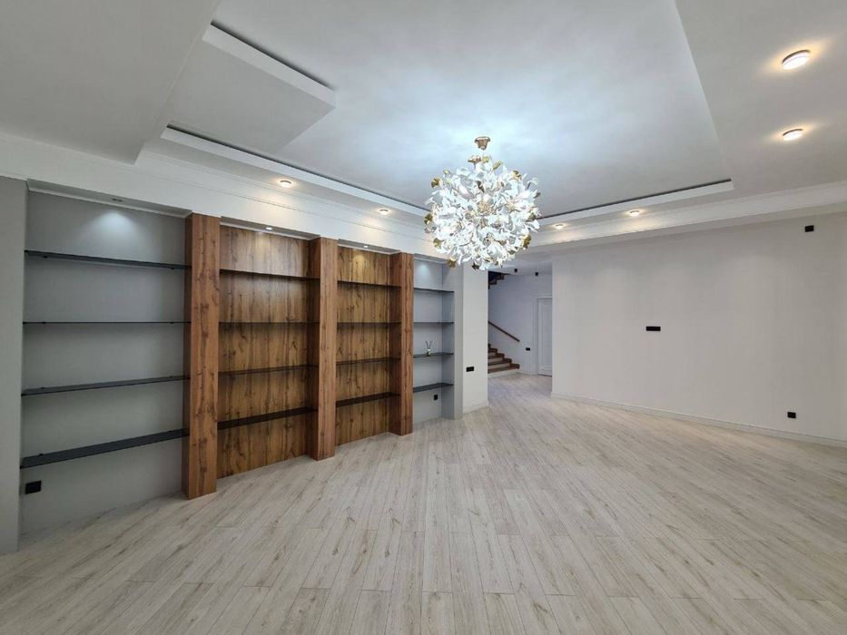 СРОЧНО! Продаётся дом на Циолковского 3.7 соток МирзоУлугбекский район