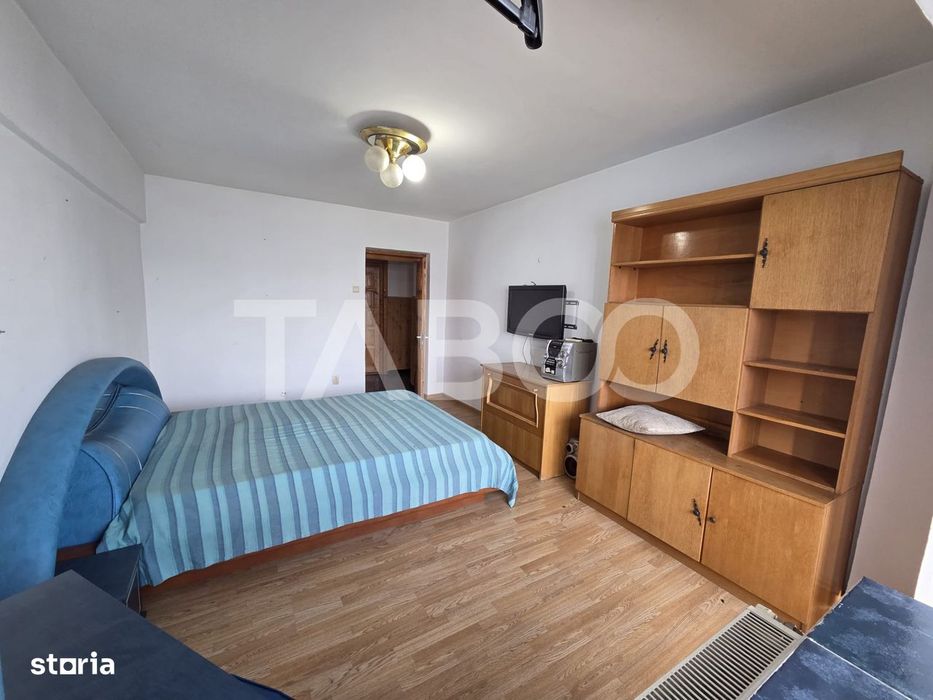 Apartament 3 camere 90 mp 2 balcoane zona Bulevardul Unirii