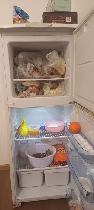 Продам холодильник