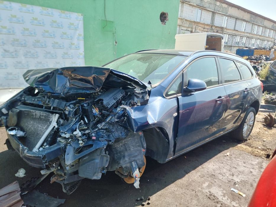 Macara ușă dreapta spate Opel Astra J [2009 - 2012] 1.7 cdti A17DTJ