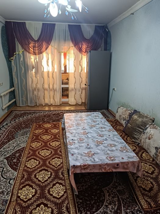 Продаю двух комнатную квартиру
