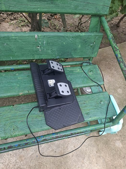 Set complet  pentru volan gaming ,nou