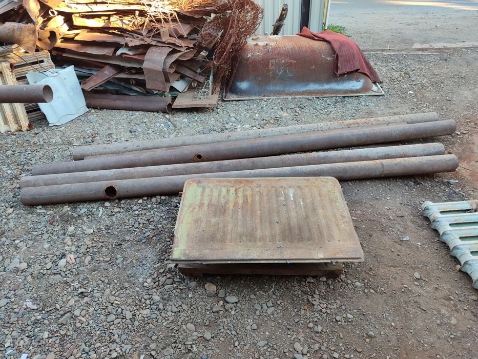 Продам трубы для стоек