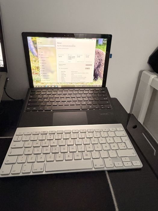 Tableta Microsoft Surface Pro 4