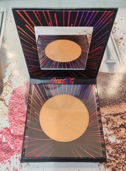 Makeup Revolution палитри