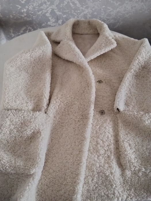 Продам женские вещи ,продам