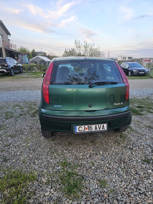 Vând fiat punto  II