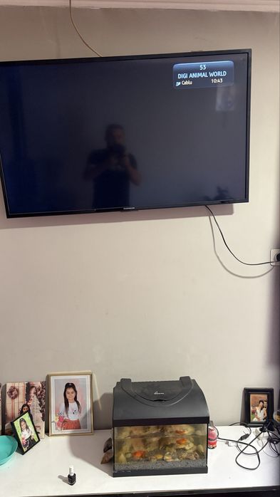 Tv Lcd diagonala 125 cm