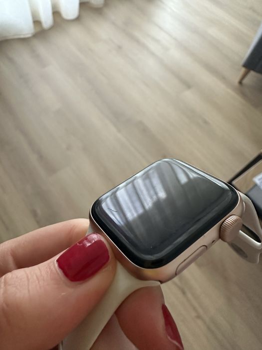 Apple Watch SE 40 mm
