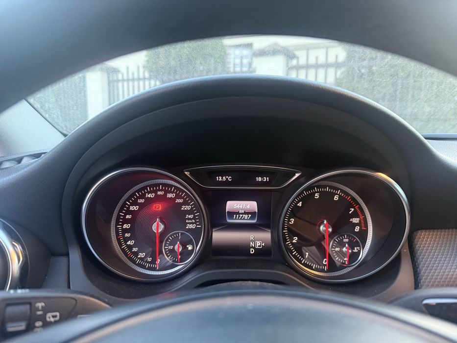MERCEDES-BENZ GLA 2019 — imagine 4