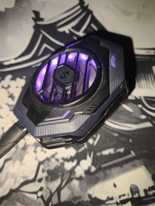 Продам срочно куллер для телефона