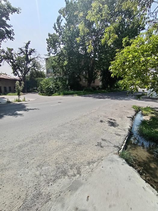 Продаётся 2х комнатная квартира в Чирчике