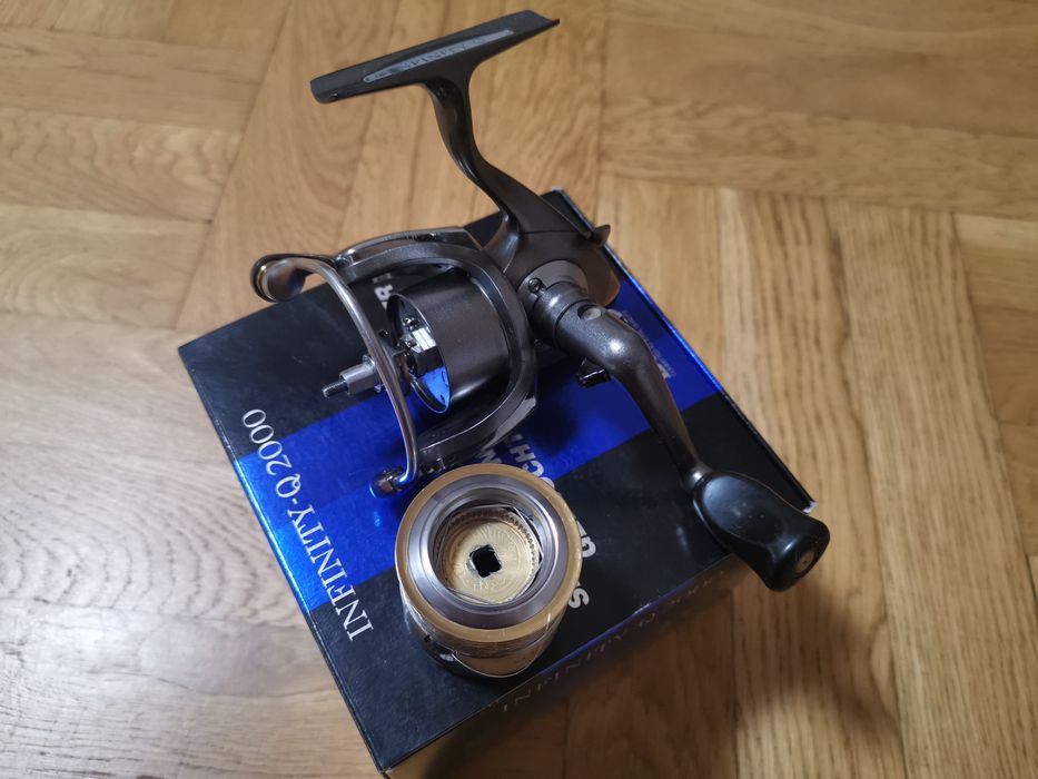 Макара Daiwa Infinity Q 2000