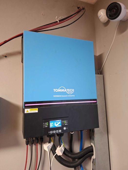 Соларен инвертор с батерии TommaTech Plus 11K 48V MPPT 1Phase Smart Inverter