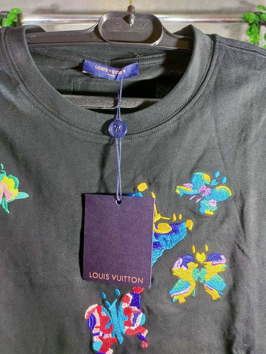 Tricou LOUlS VUlTTON marimea XS