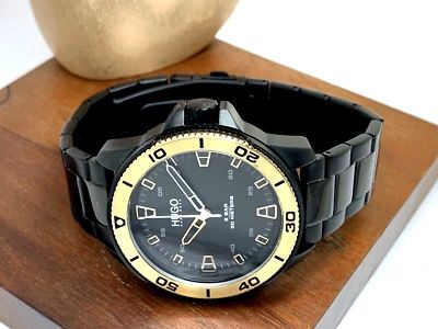 Hugo boss watch golden and black