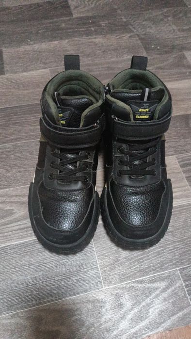 Продам ботинки !
