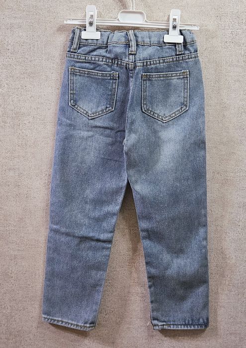 Стильные джинсы на девочку