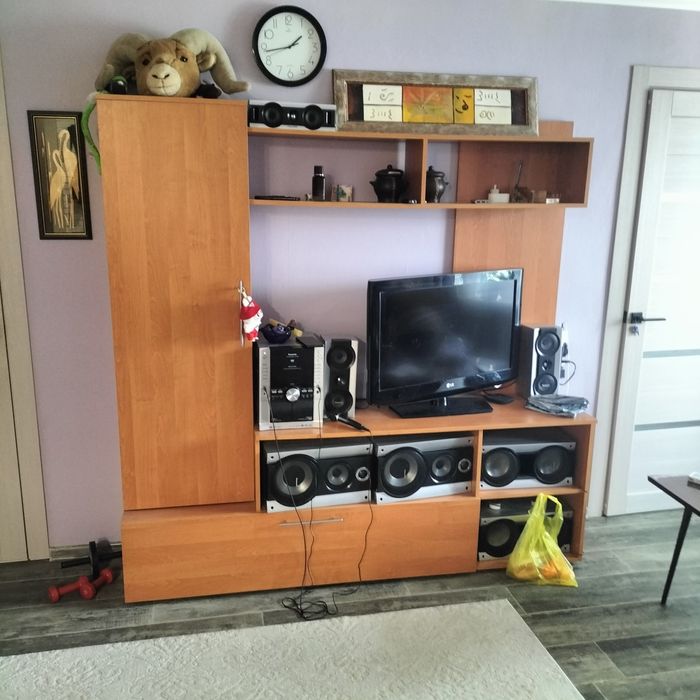 Шкаф трёхдверный,хор сост