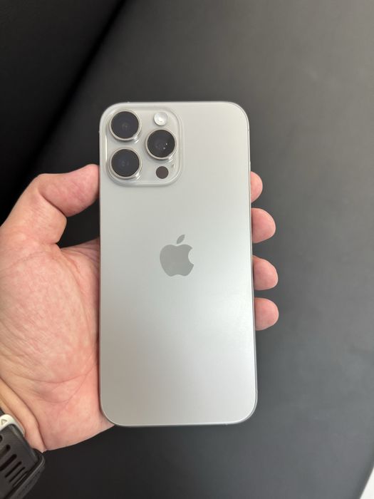 Vand Iphone 16 pro max 256 gb full box
