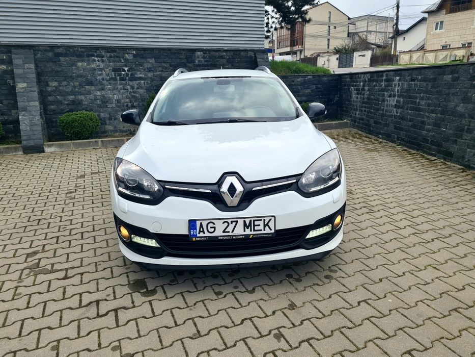 Proprietar-Renault Megane Limited-an 2016-1.5 Dci110-euro 6-navigatie