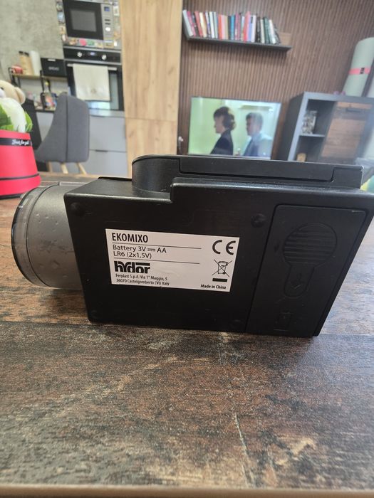 Автоматична хранилка за аквариум