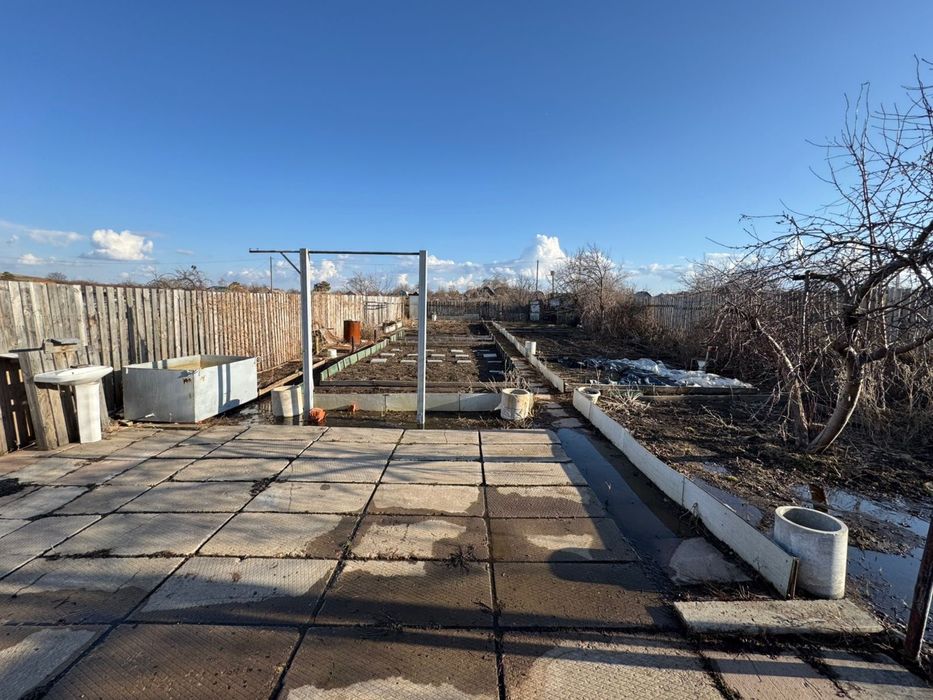 Продам городскую дачу